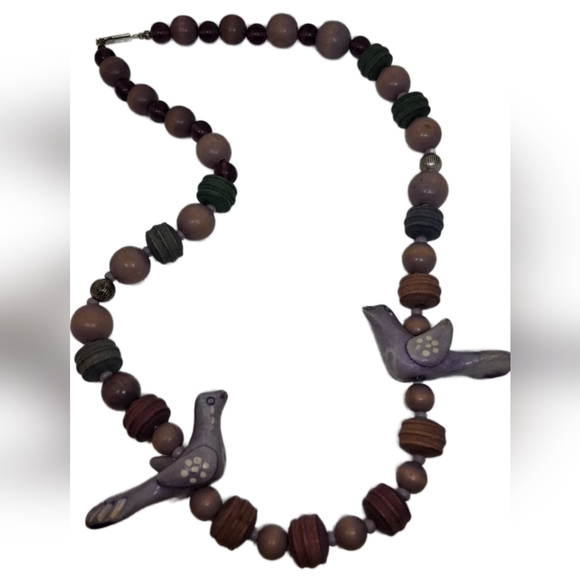 VINTAGE NATURE INSPIRED WOODEN BIRD STATEMENT NECKLACE - Picture 2 of 6